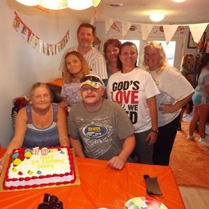 Meet your Posher, Annette